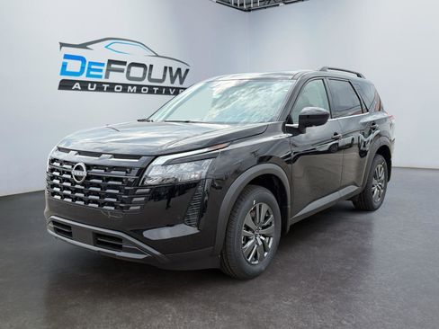 New 2026 Nissan Pathfinder SV AWD/4WD image 7