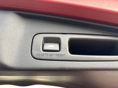 Used 2019 Honda CR-V Touring image 12