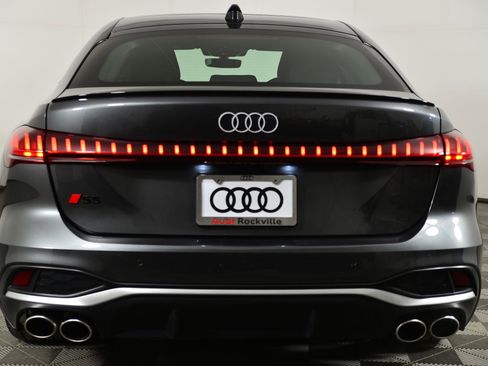 Used 2025 Audi S5 Premium Plus w/ Premium Plus Package image 10