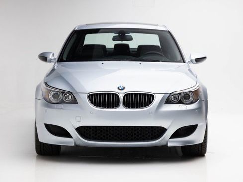 Used 2006 BMW M5 image 5