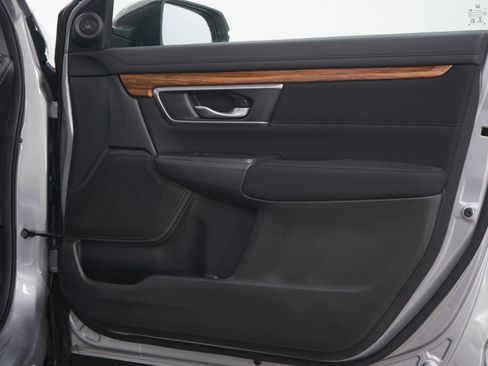 Used 2018 Honda CR-V EX image 11