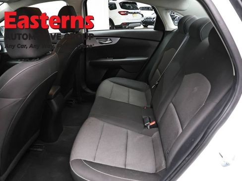Used 2023 Kia Forte LXS FWD image 20