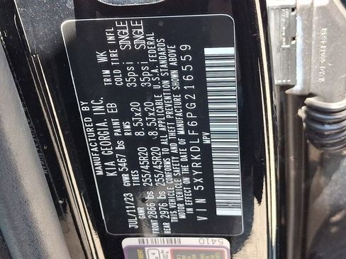 Used 2023 Kia Sorento SX AWD/4WD image 31