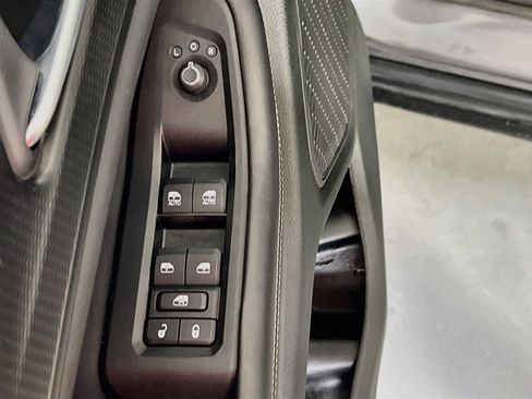 Used 2023 Jeep Grand Cherokee Laredo AWD/4WD image 17