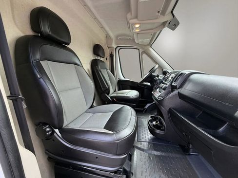 Used 2017 RAM ProMaster 1500 w/ Interior Convenience Group image 17