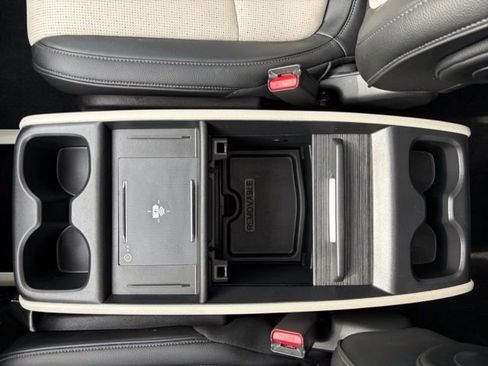 Certified 2025 Honda Odyssey Elite image 29