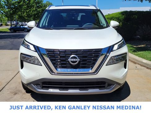 Certified 2023 Nissan Rogue SL w/ SL Premium Package AWD/4WD image 8