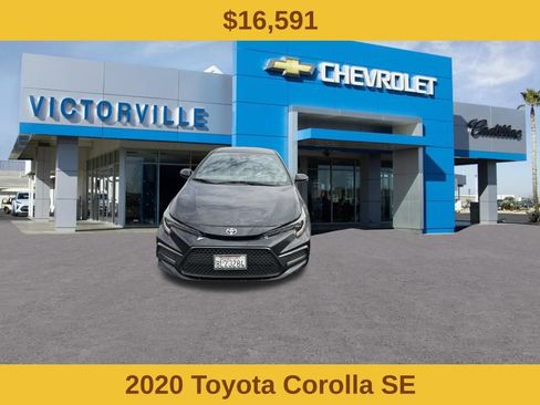 Used 2020 Toyota Corolla SE w/ Carpet Mat Package (TMS) FWD image 2