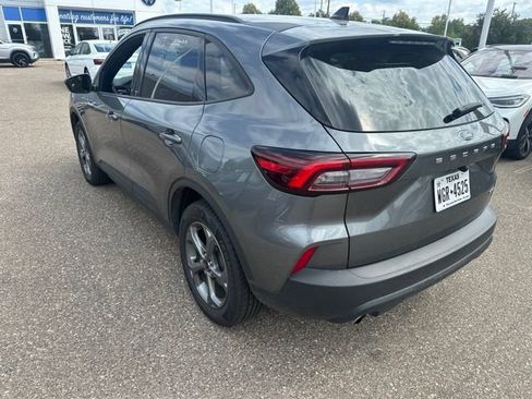 Used 2025 Ford Escape ST-Line Select AWD/4WD image 5