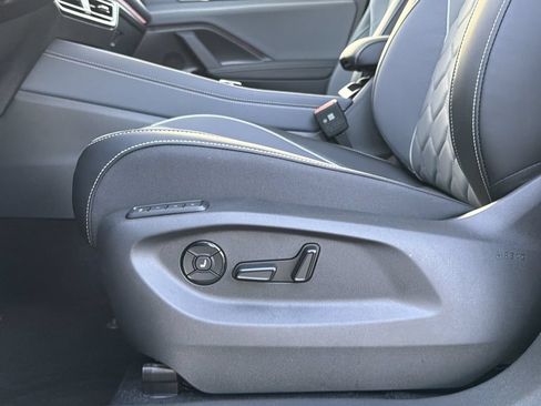 New 2026 Volkswagen Tiguan SEL R-Line AWD/4WD image 22