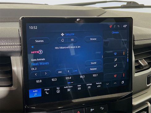 Used 2024 Ford Expedition Max XLT image 14