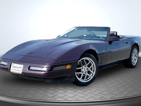 Used 1992 Chevrolet Corvette Convertible RWD image 1