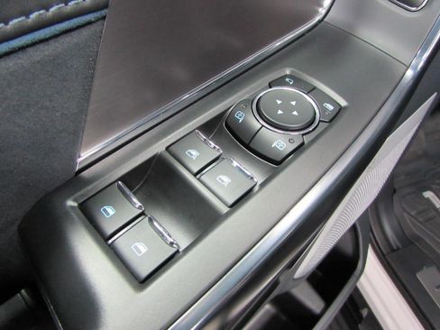 New 2025 Ford F150 Platinum w/ Equipment Group 702A High image 20