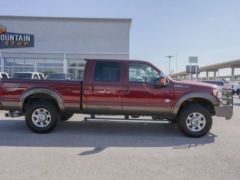 Used 2016 Ford F250 King Ranch w/ King Ranch w/Chrome Package AWD/4WD image 4