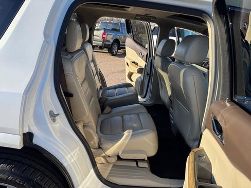 Used 2017 GMC Acadia Denali image 26