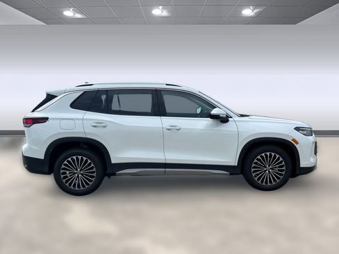 New 2026 Volkswagen Tiguan S image 8