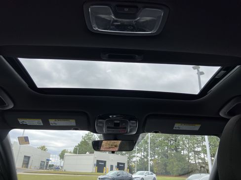 Used 2022 Hyundai Santa Cruz SEL w/ Activity Package image 32