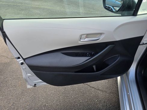 Used 2021 Toyota Corolla L w/ Carpet Mat Package (TMS) FWD image 10