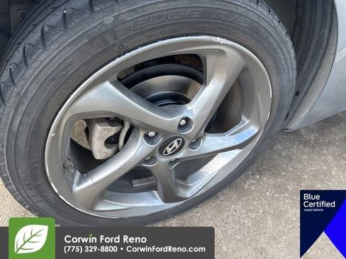 Used 2019 Hyundai Veloster 2.0 image 17