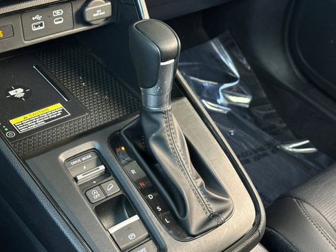 Used 2025 Honda CR-V EX-L image 17