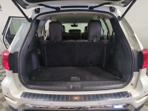 Used 2017 Nissan Pathfinder SL AWD/4WD image 21