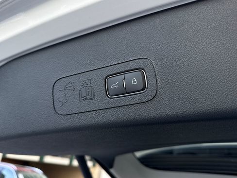 New 2026 Lincoln Aviator Reserve AWD/4WD image 13