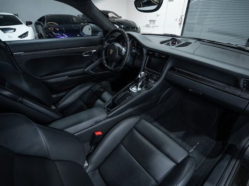 Used 2014 Porsche 911 Turbo S AWD/4WD image 29