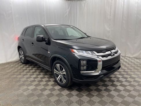 Used 2024 Mitsubishi Outlander Sport ES image 2