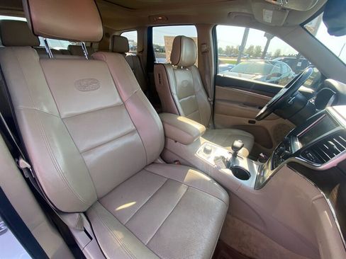 Used 2014 Jeep Grand Cherokee Overland w/ Advanced Technology Group image 10