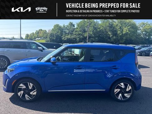 Certified 2024 Kia Soul GT-Line FWD image 1