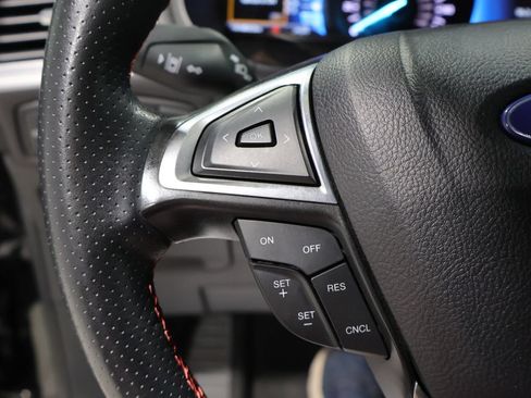 Used 2024 Ford Edge ST-Line AWD/4WD image 36