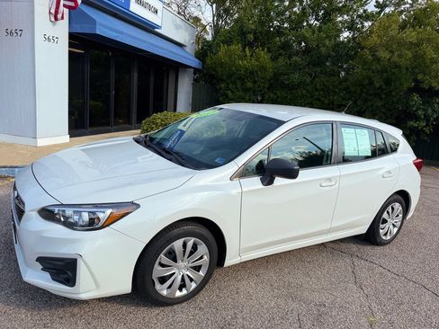 Used 2017 Subaru Impreza 2.0i AWD/4WD image 17