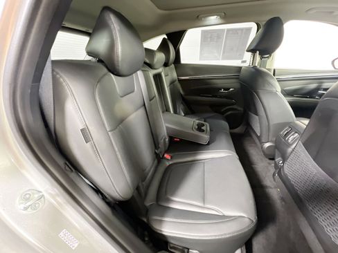 Used 2024 Hyundai Tucson Limited image 27