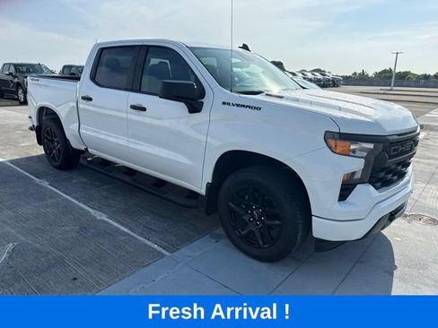 Used 2025 Chevrolet Silverado 1500 Custom AWD/4WD image 13