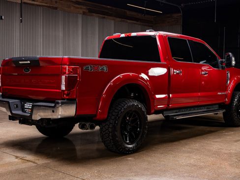 Used 2021 Ford F250 XLT w/ XLT Premium Package image 10