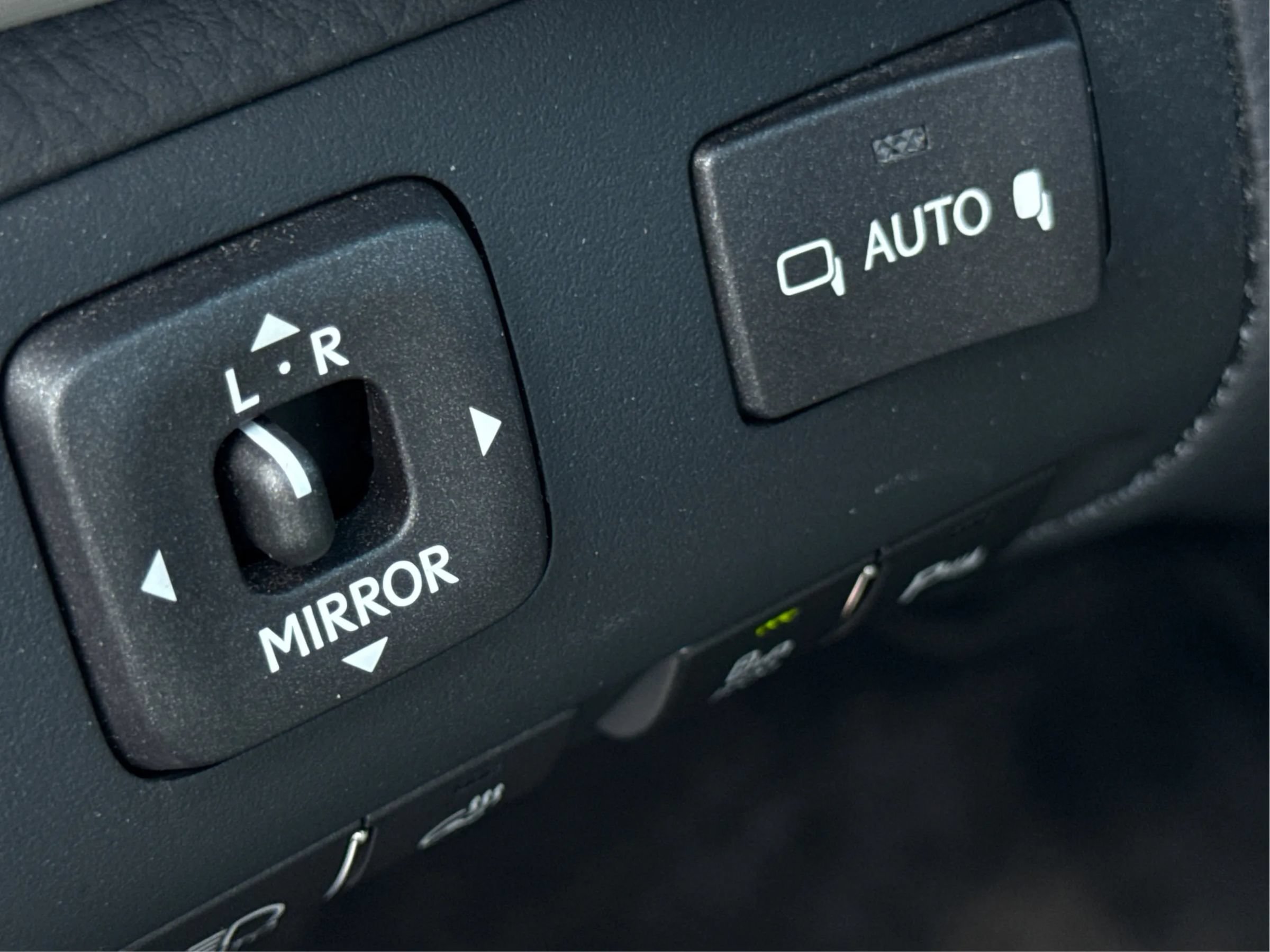 Used 2014 Lexus LS 460 w/ Comfort Package RWD image 52