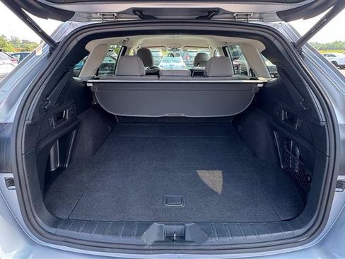 Used 2022 Subaru Outback Premium AWD/4WD image 38