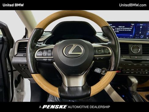 Used 2021 Lexus RX 350L Premium w/ Premium Package image 6