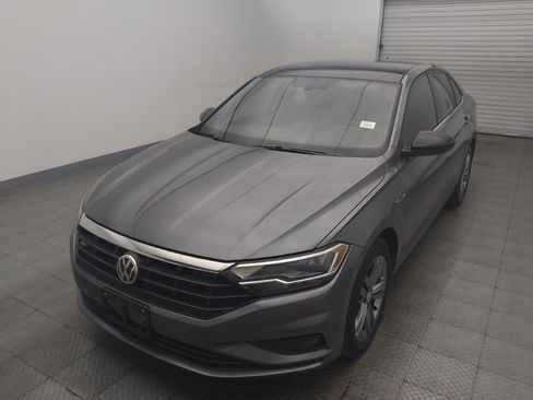 Used 2019 Volkswagen Jetta R-Line FWD image 15
