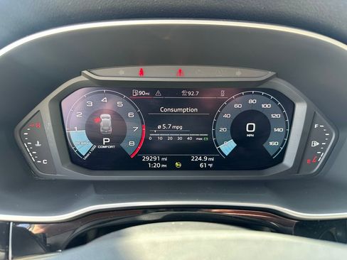 Used 2023 Audi Q3 2.0T Premium Plus w/ Premium Plus Package image 21