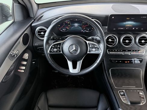 Used 2022 Mercedes-Benz GLC 300 w/ Premium Package Lite image 47
