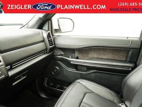 Used 2021 Ford Expedition Max Limited AWD/4WD image 35