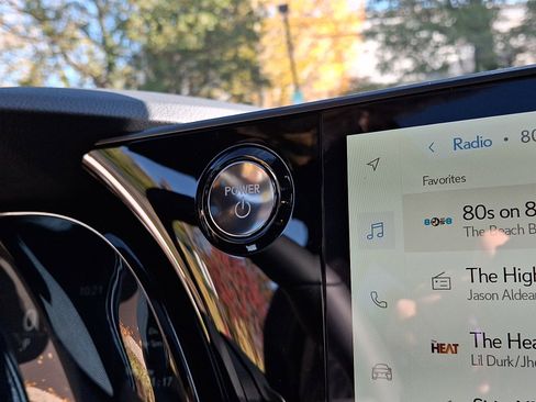 New 2026 Lexus RX 450h AWD image 15