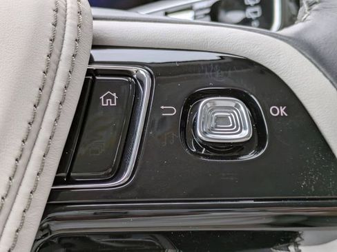 New 2026 Lincoln Aviator Reserve w/ Luxury Package image 26