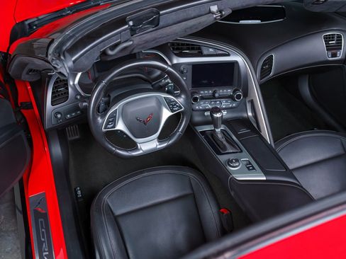 Used 2017 Chevrolet Corvette Grand Sport RWD image 15