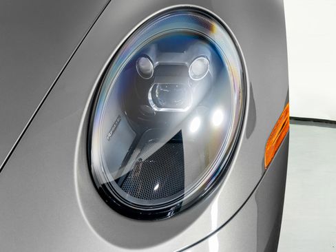 Used 2024 Porsche 911 Carrera GTS w/ Premium Package image 23