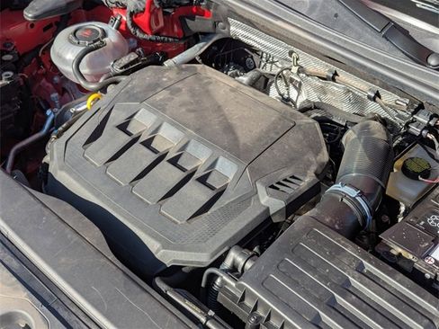 Used 2025 Audi Q3 2.0T Premium image 38