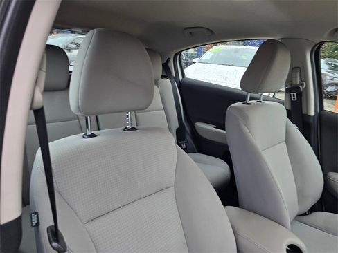 Used 2022 Honda HR-V LX image 13