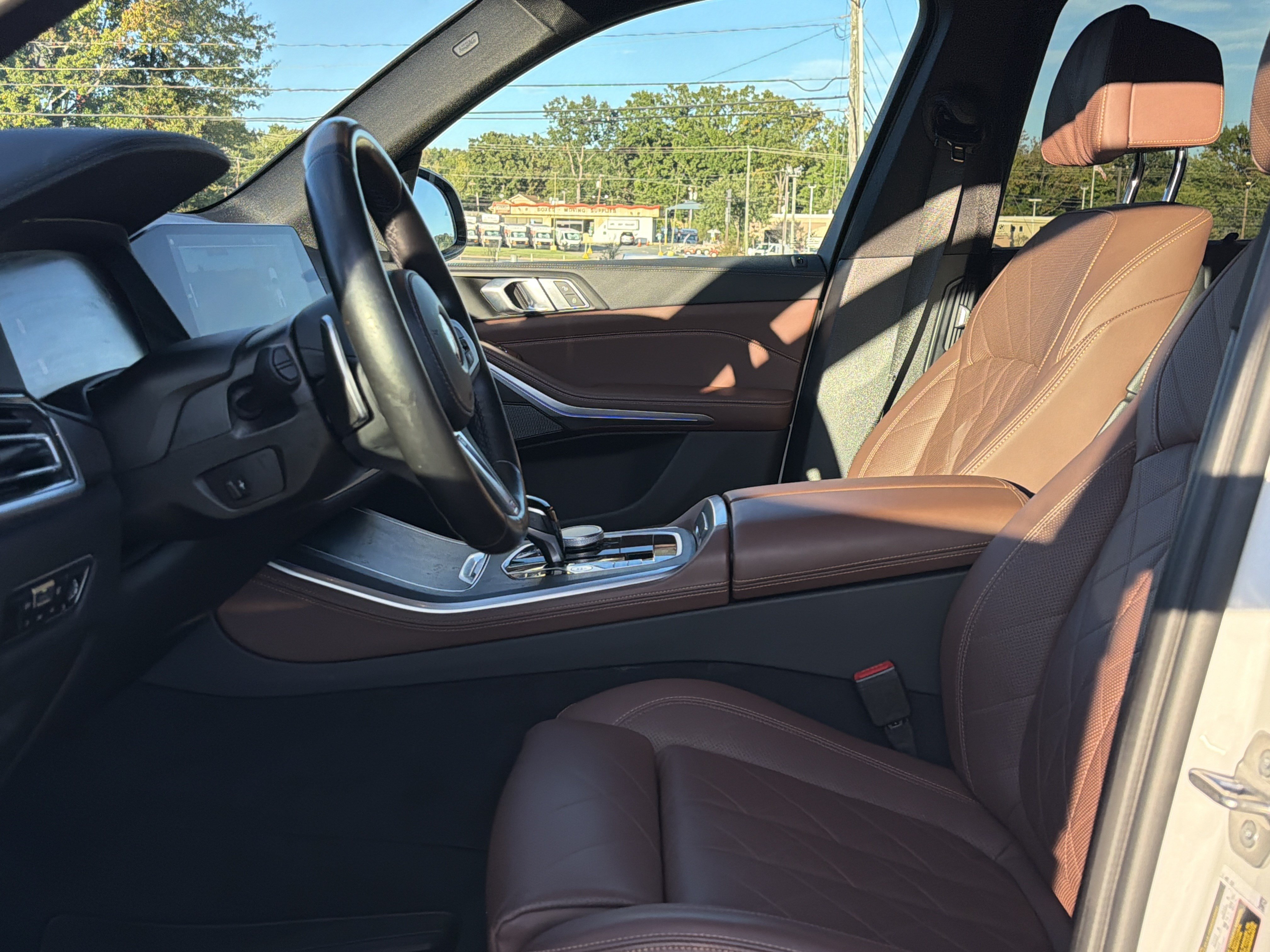 Used 2023 BMW X5 sDrive40i w/ M Sport Package RWD image 16