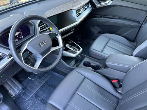 Used 2023 Audi Q4 e-tron Premium Plus w/ Premium Plus RWD image 11